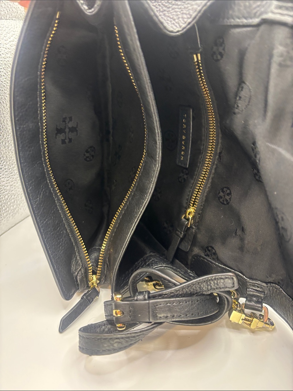 Tory Burch Black Pebbled Leather Flap Crossbody with Gold Hardware - Picture 9 of 9